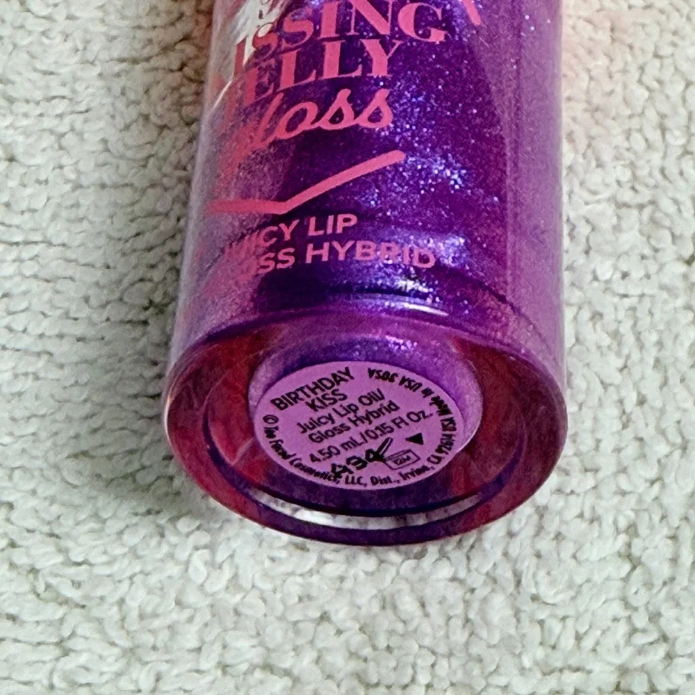 Too Faced Birthday Cake Kissing Jelly Lip Oil/Gloss - NIB